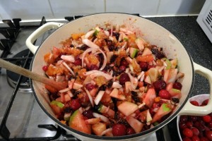 Cranberry, clementine and apple chutney – A puckering sweet treat