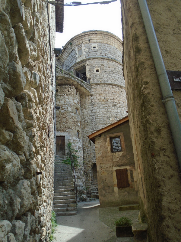 1voulte castle